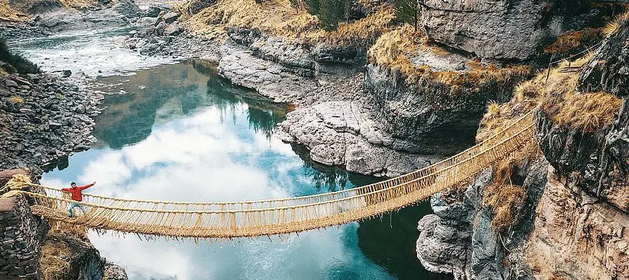 4 Lakes + Q’eswachaka Inca Bridge tour